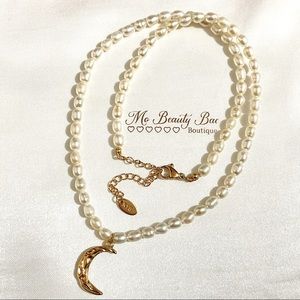 Moonlight Pearl Necklace